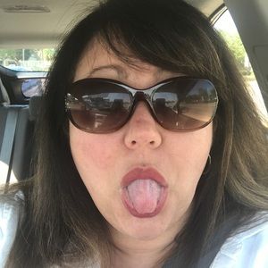 Meet your Posher, Lana